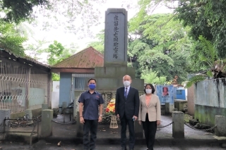 墓参